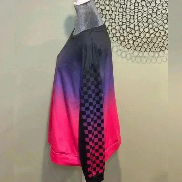 Pixie Lady - Ombré sweatshirt w/racing detail on sleeve - Large - Picture 4 of 4
